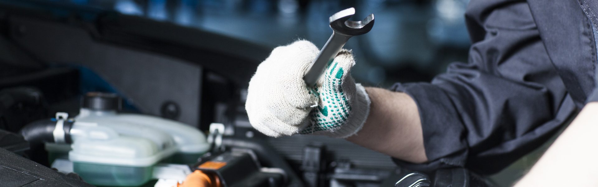 お車の事ならヒラノエンジニアリング